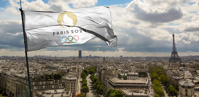 Drapeau français des Jeux Olympiques Paris 2024 Paris-2024-Jeux-Olympiques Vue de dessus du drapeau des jeux olympiques français 2024 avec le logo officiel. 