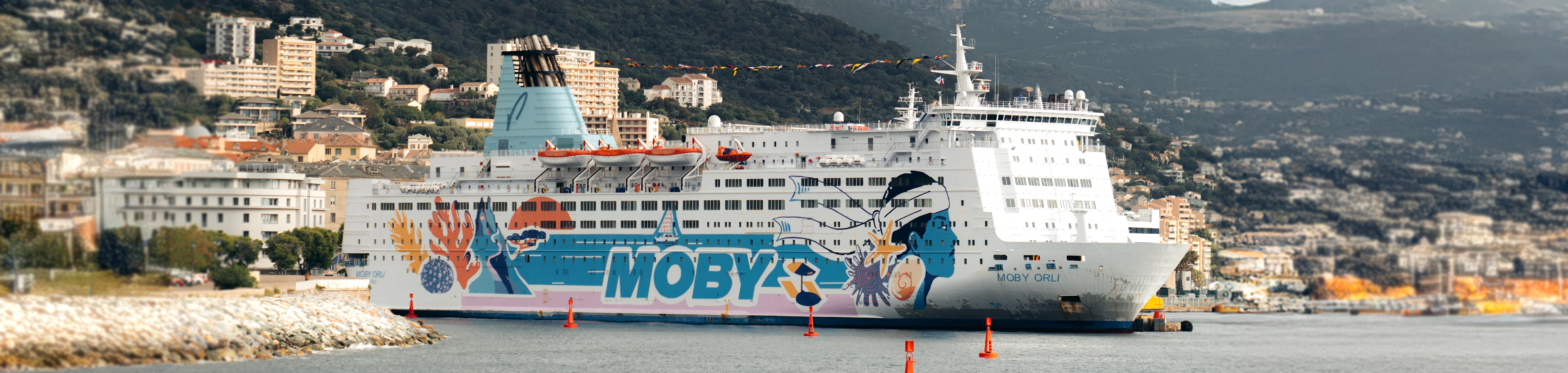 Moby Orli au port de Bastia en Corse